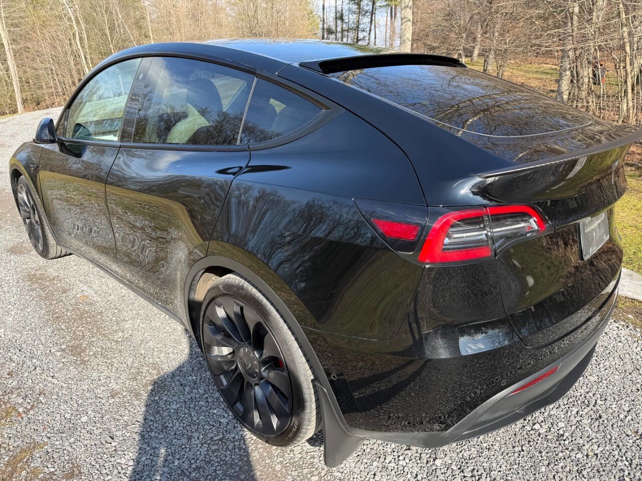 Used 2022 Tesla Model Y Performance image 7
