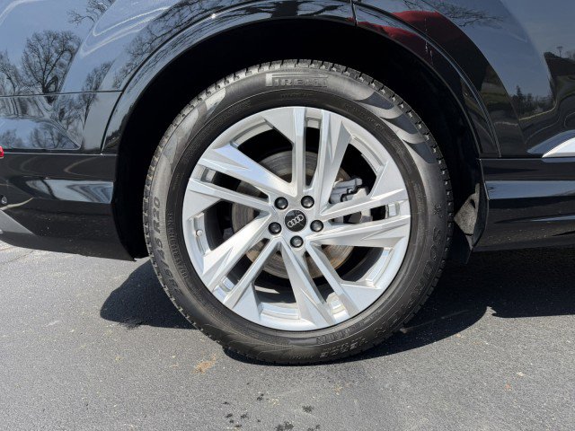 Certified 2023 Audi Q7 3.0T Prestige image 33