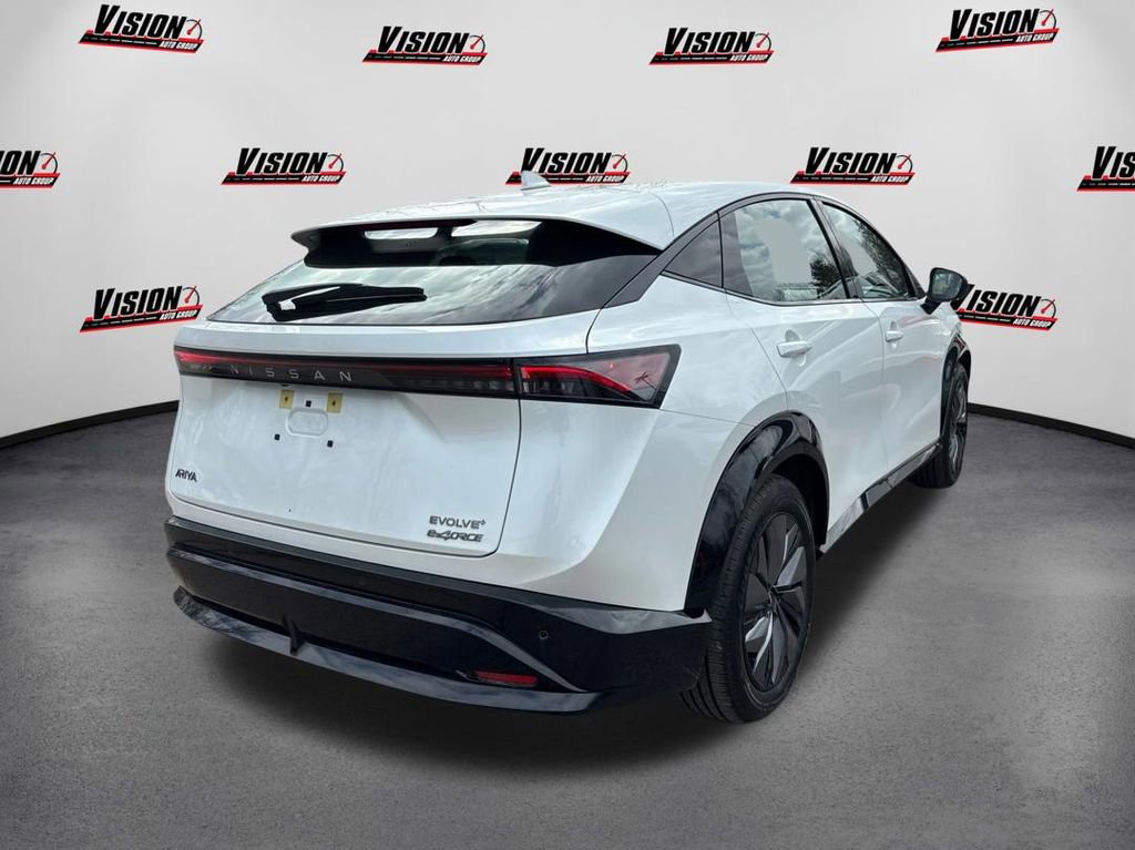 Used 2024 Nissan Ariya AWD image 5