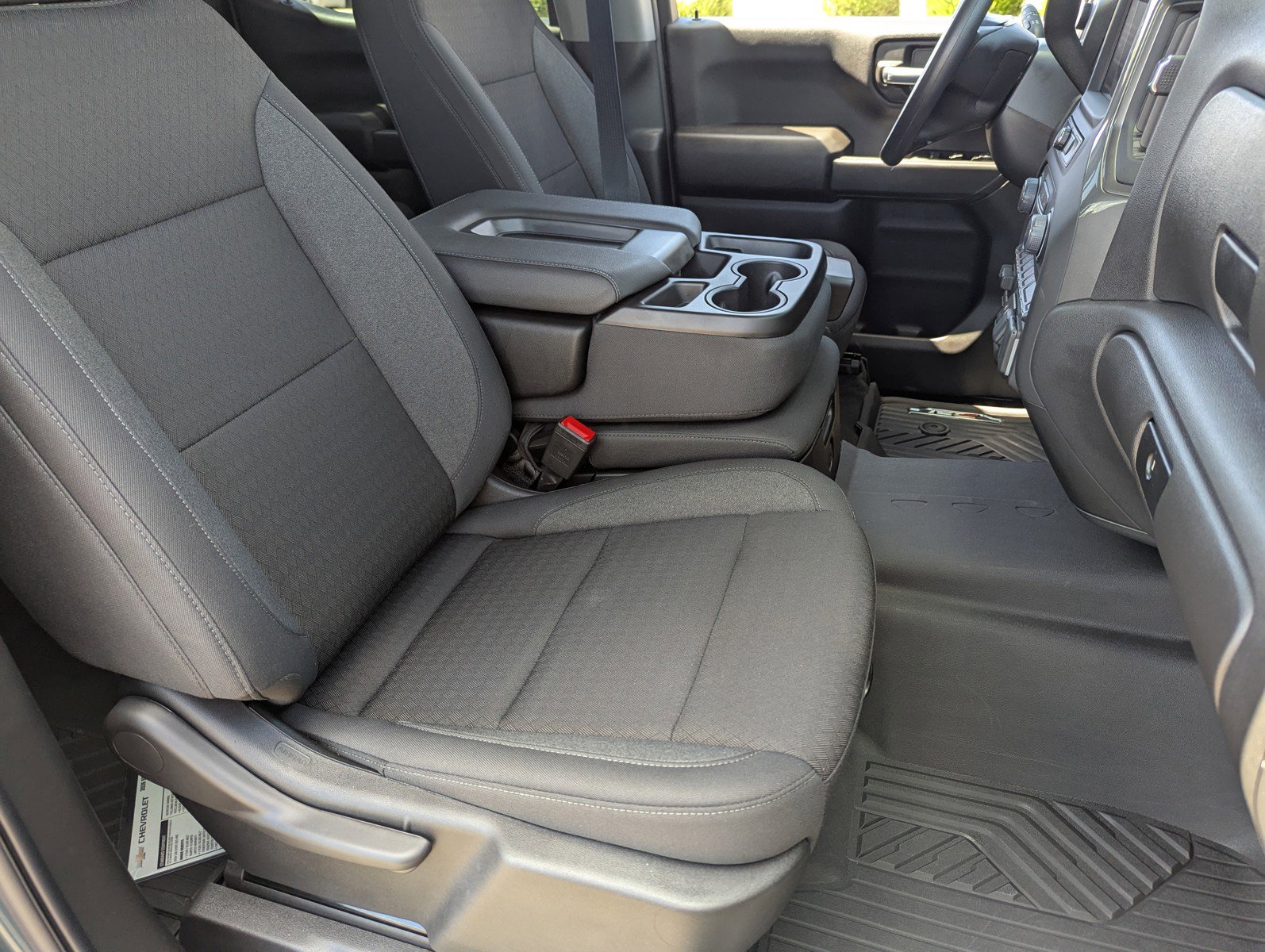 Certified 2026 Chevrolet Silverado 1500 Custom Trail Boss w/ LPO, Dark Essentials Package image 10