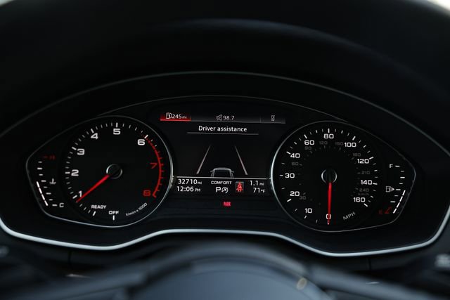 Used 2023 Audi A4 2.0T Premium w/ Convenience Package image 30