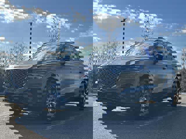 Used 2023 Genesis GV70 3.5T Sport w/ Sport Prestige Package image 21