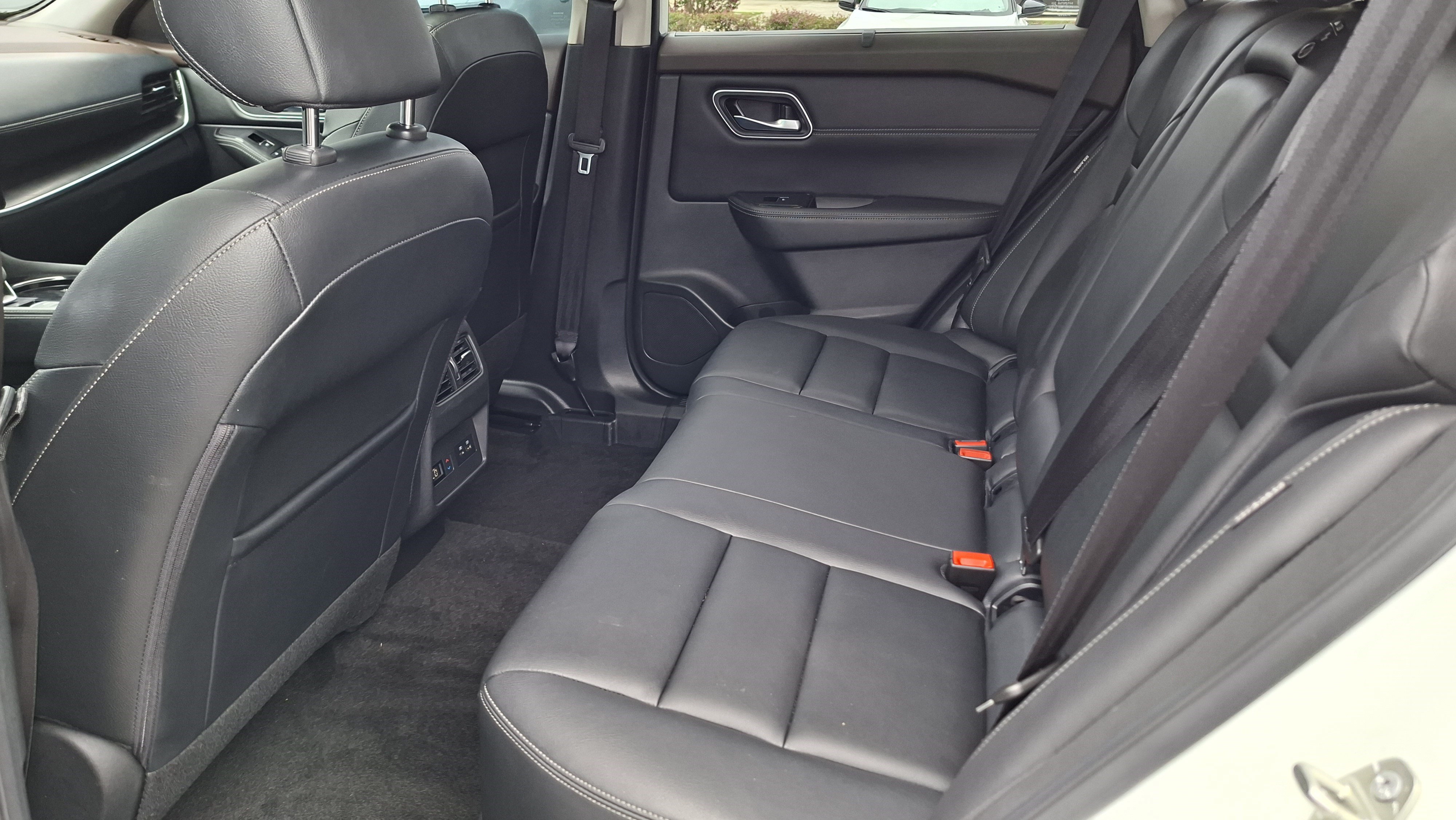 Certified 2021 Nissan Rogue SL FWD image 20