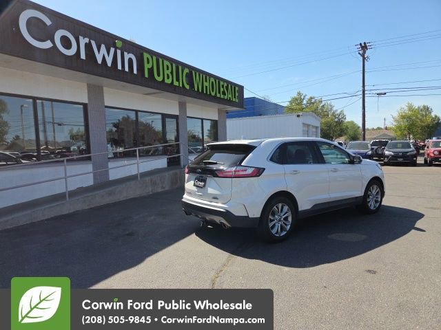 Used 2019 Ford Edge Titanium w/ Equipment Group 301A AWD/4WD image 5