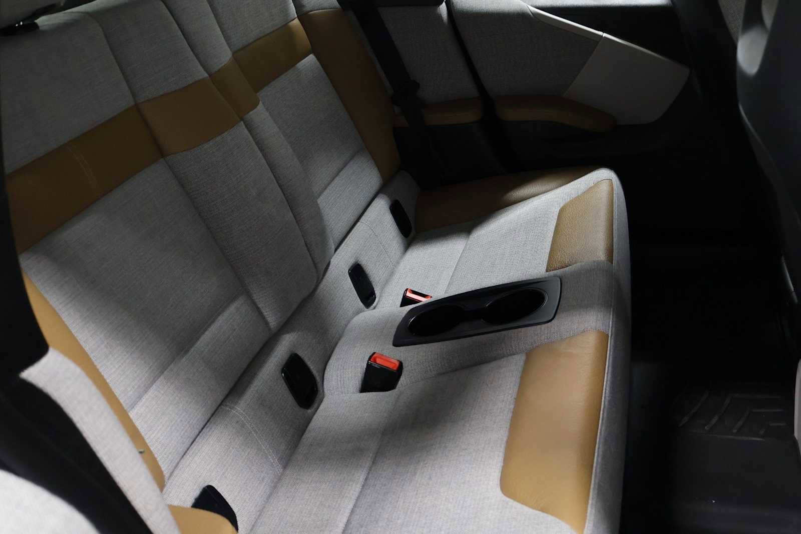 Used 2014 BMW i3 RWD image 32