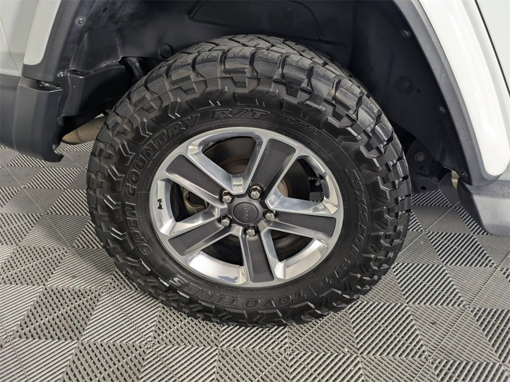 Certified 2020 Jeep Wrangler Unlimited Sahara image 17