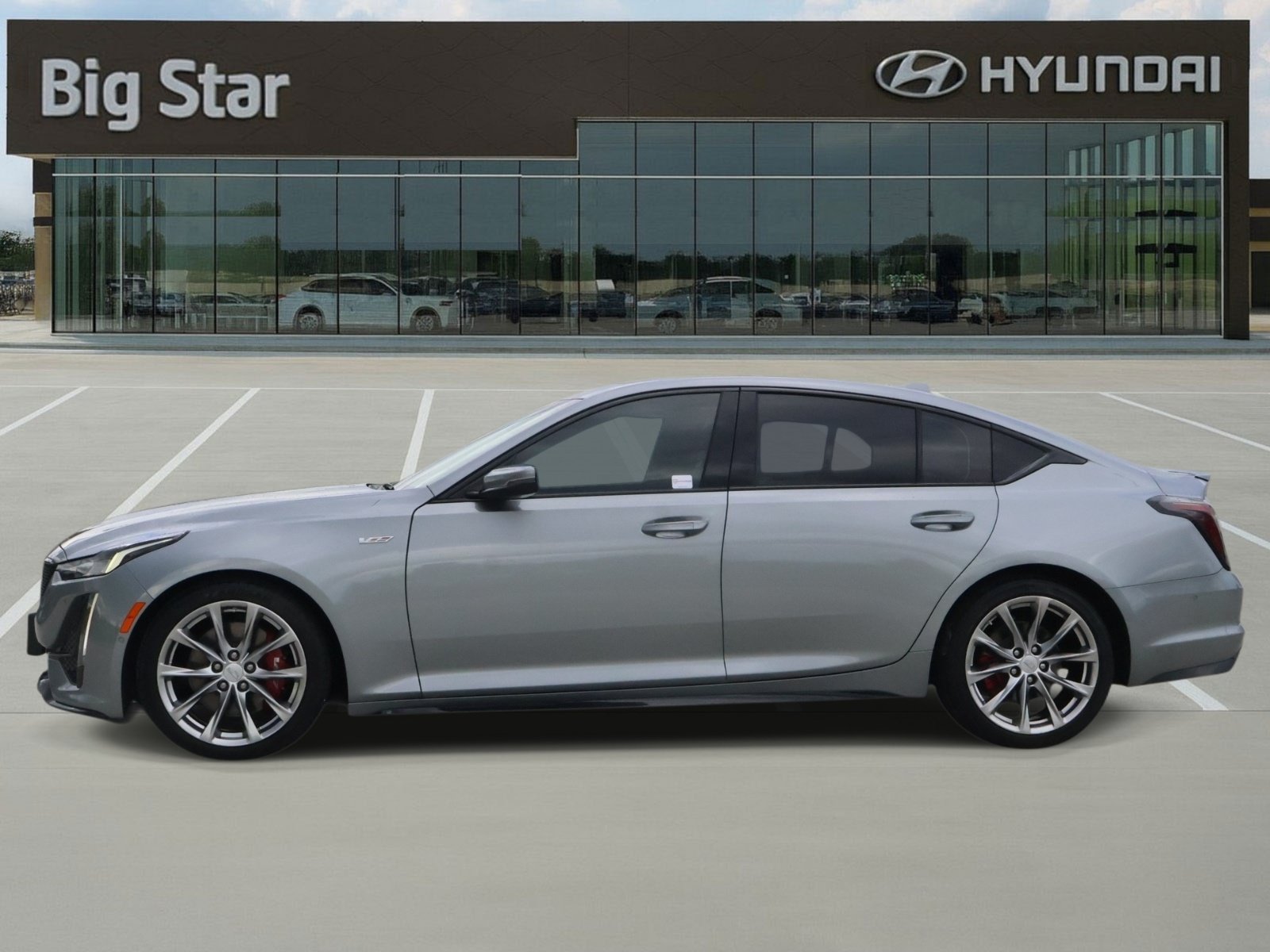 Used 2023 Cadillac CT5 V w/ Premium Package RWD image 2