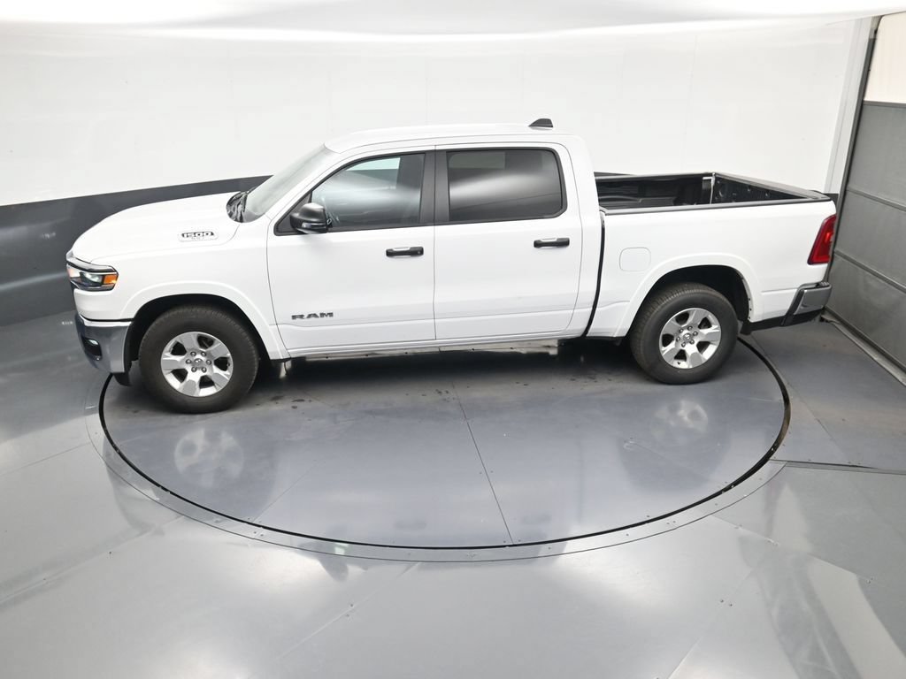 Used 2025 RAM 1500 Big Horn AWD/4WD image 28