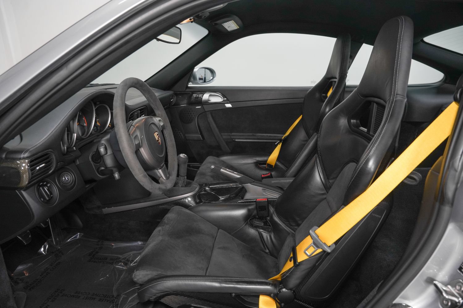 Used 2008 Porsche 911 GT2 RWD image 33