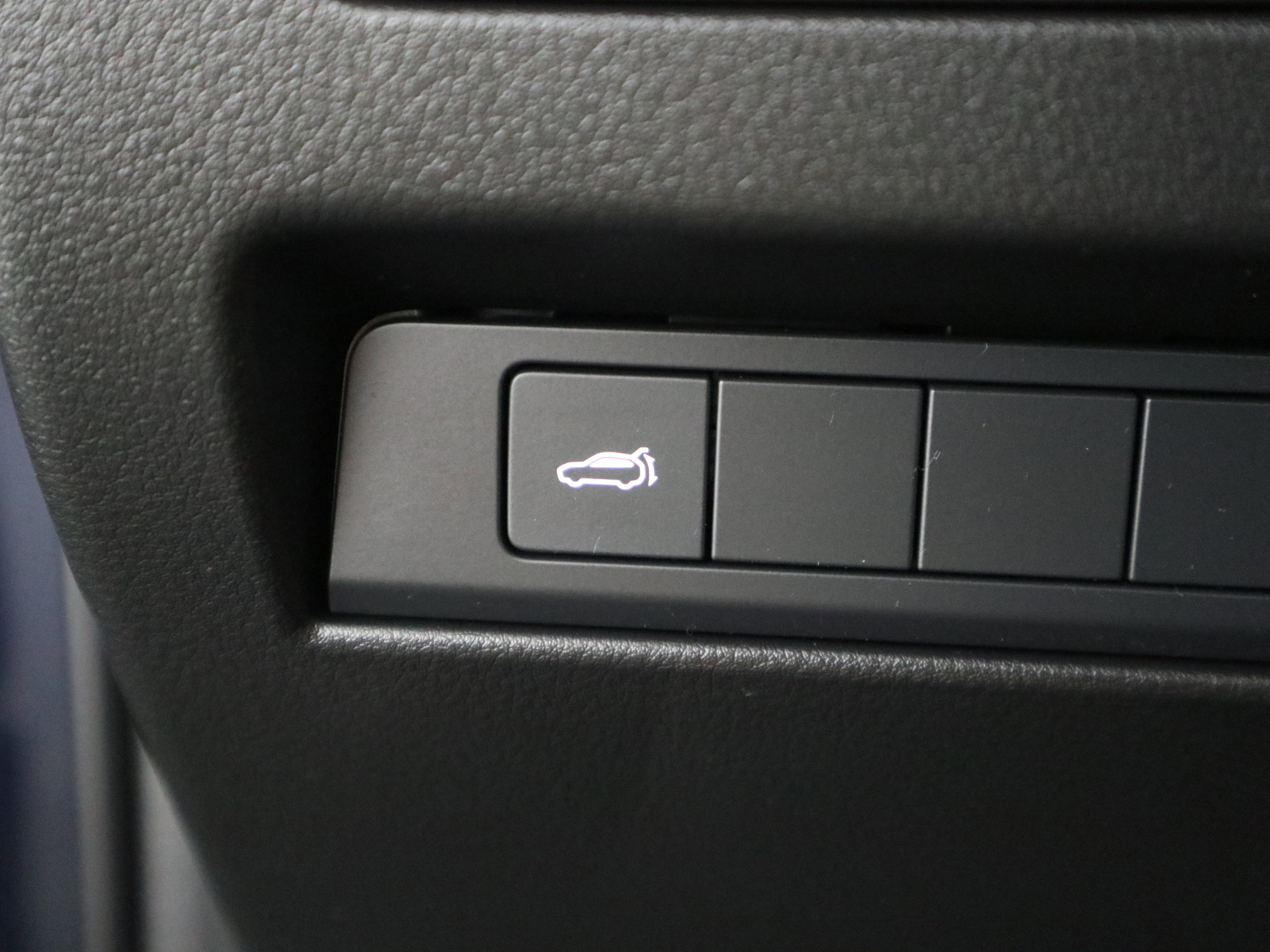 Certified 2026 MAZDA CX-90 3.3 Turbo w/ Select Package image 32