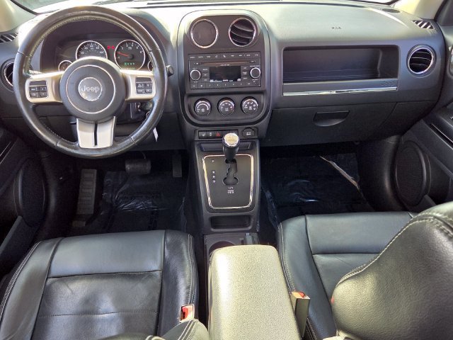 Used 2011 Jeep Patriot Latitude AWD/4WD image 14
