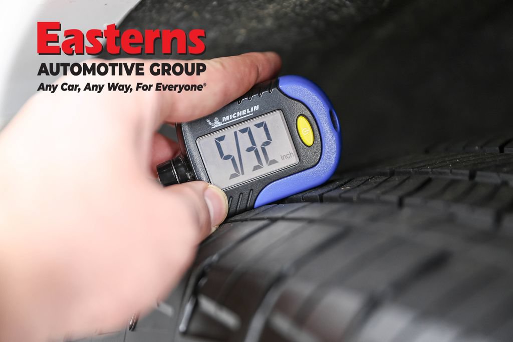 Used 2025 Dodge Durango GT RWD image 27