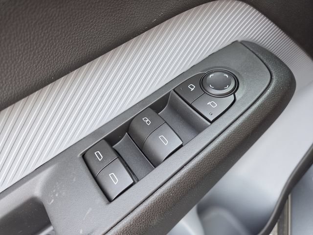 New 2027 Chevrolet Bolt LT w/ Comfort Package FWD image 8