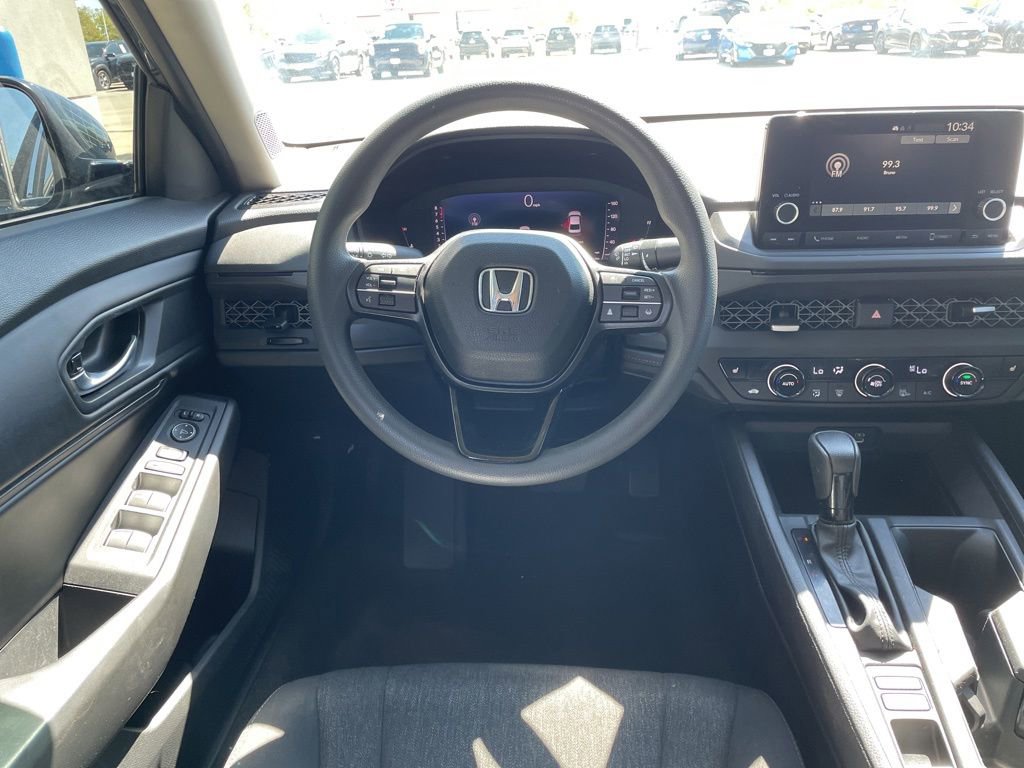Used 2023 Honda Accord EX image 13