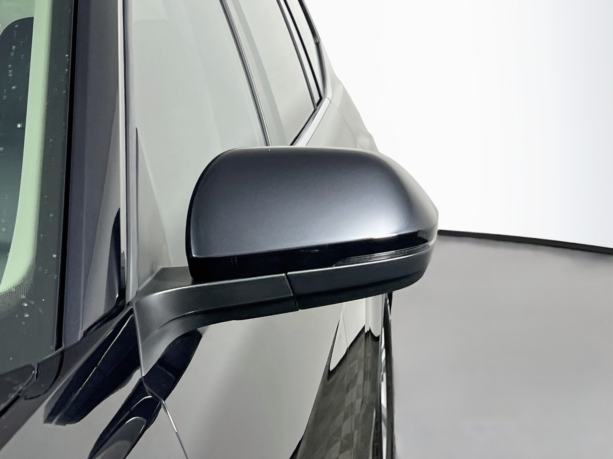 Used 2023 Volkswagen Atlas SE FWD image 12