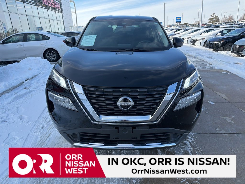Used 2023 Nissan Rogue SV image 8