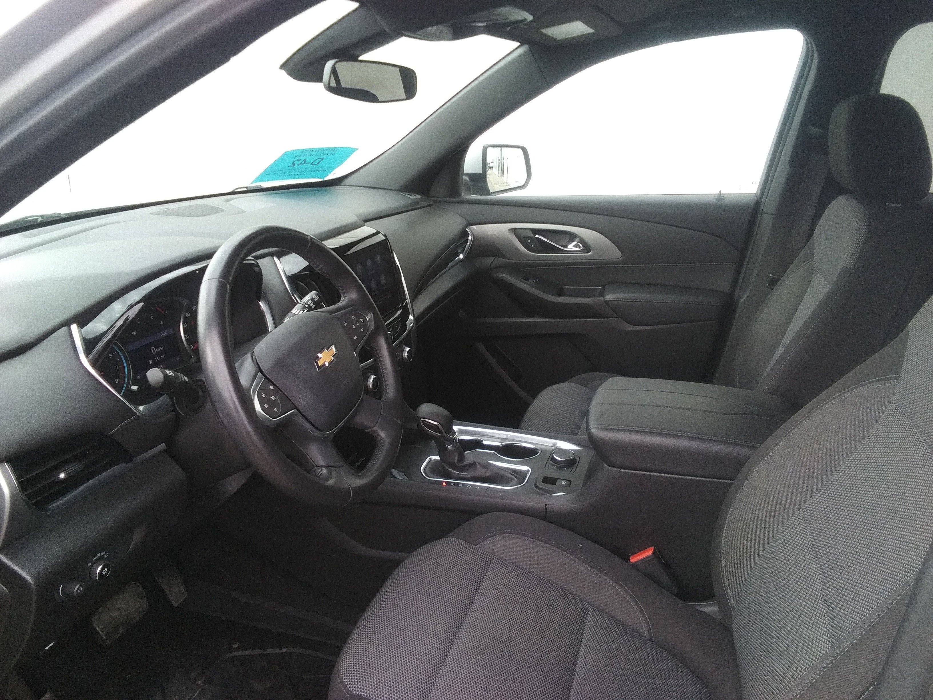 Used 2022 Chevrolet Traverse LT image 13