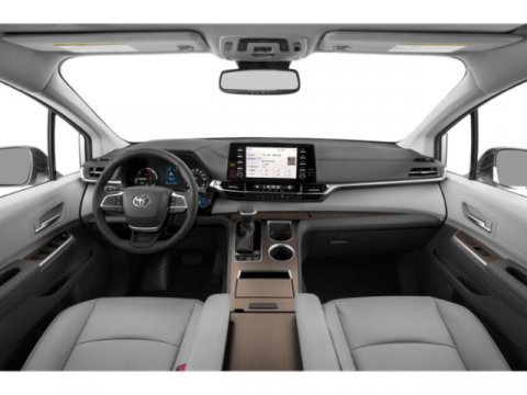 Used 2024 Toyota Sienna XLE w/ XLE Plus Package AWD/4WD image 8