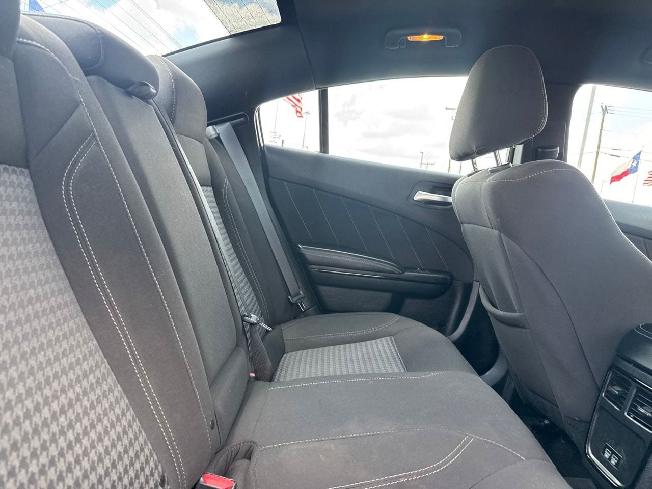 Used 2023 Dodge Charger SXT w/ Blacktop Package RWD image 28