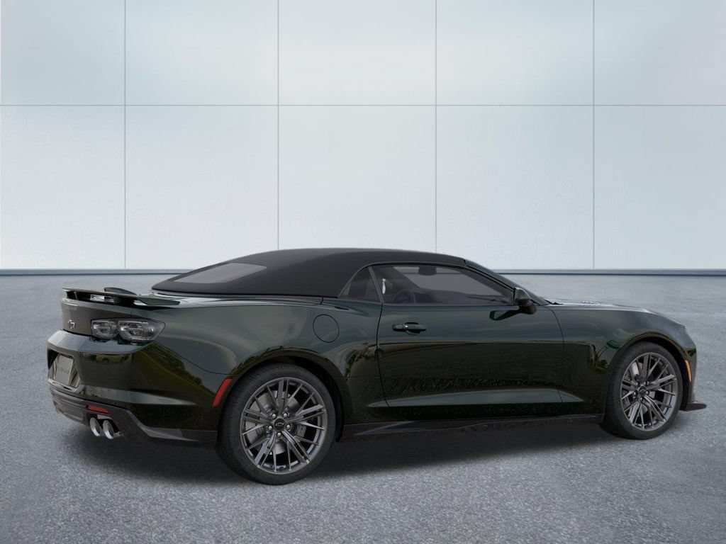 Used 2020 Chevrolet Camaro ZL1 RWD image 5
