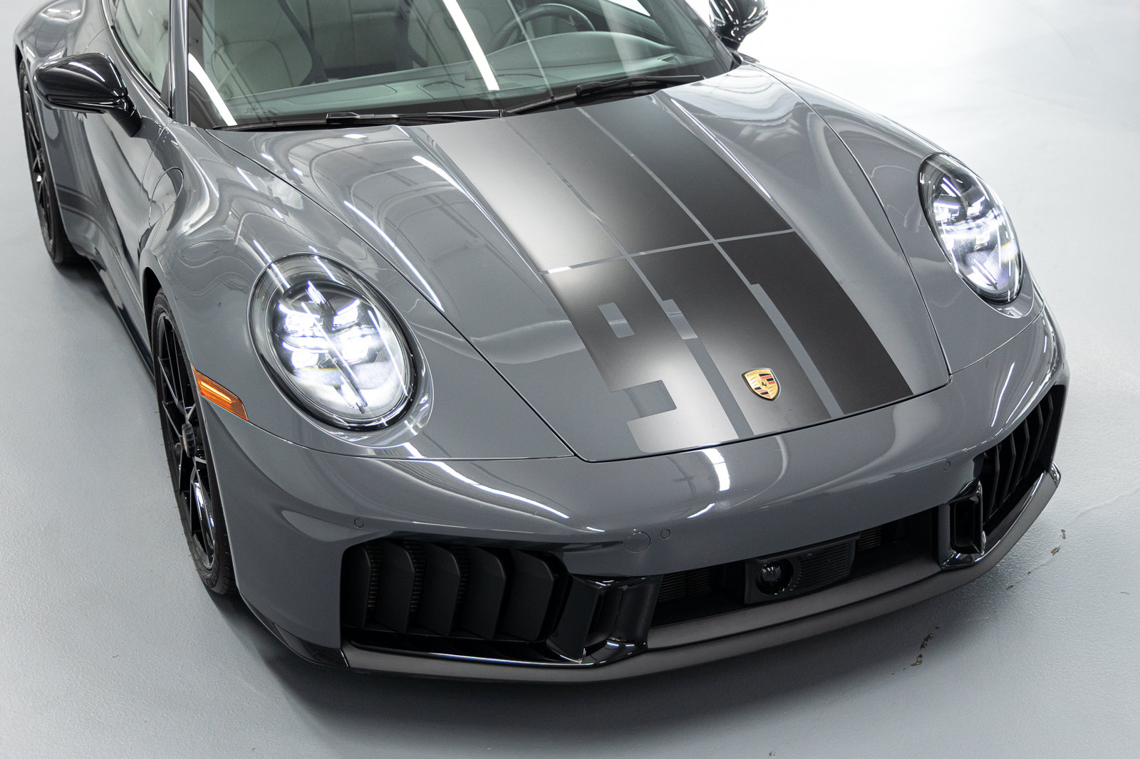 Used 2026 Porsche 911 Carrera GTS RWD image 9