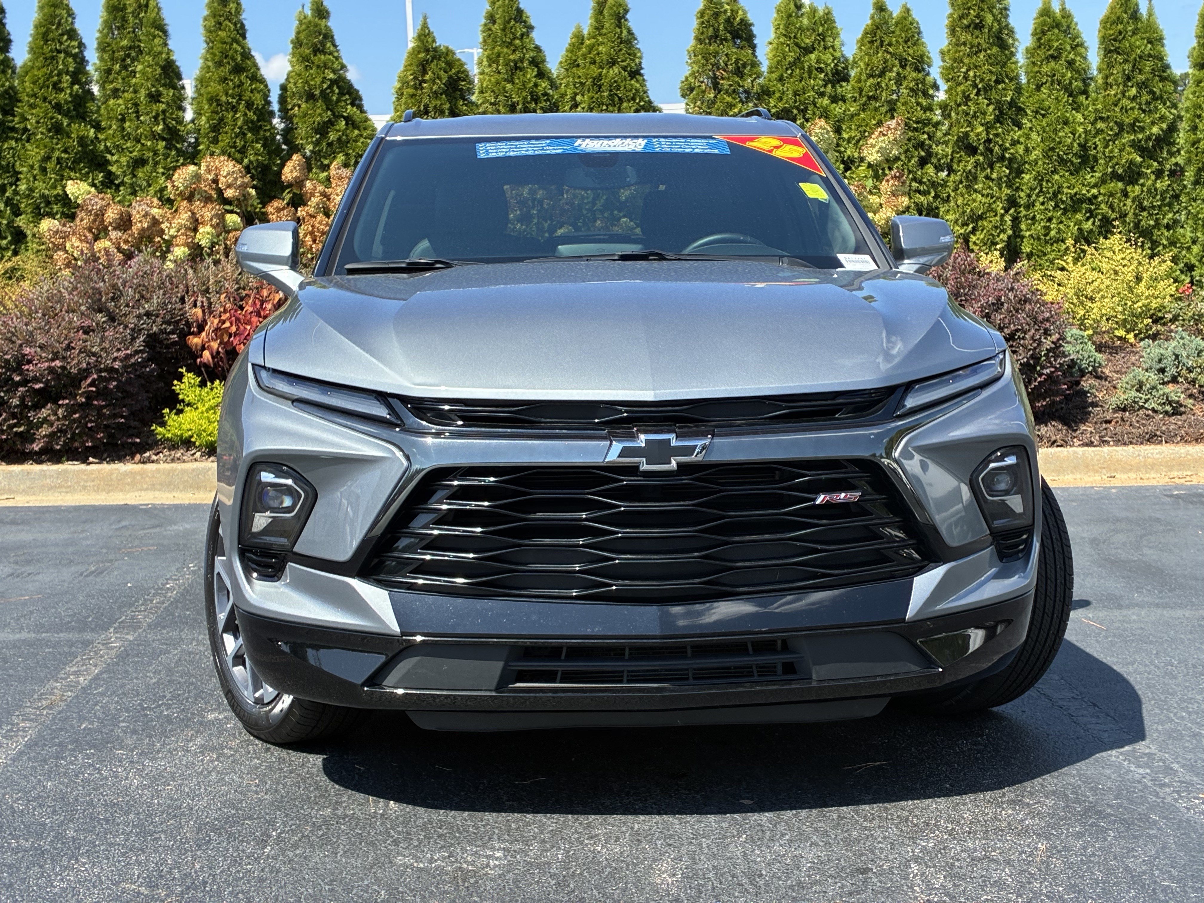 Used 2025 Chevrolet Blazer RS FWD image 5