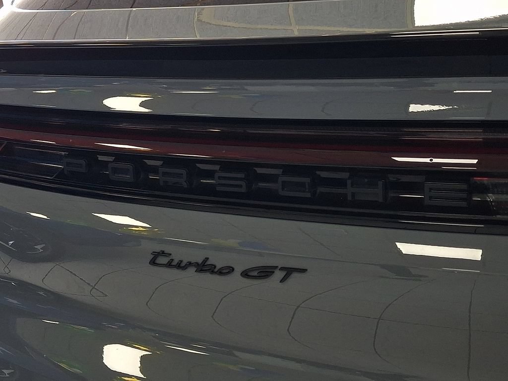 Used 2024 Porsche Cayenne Turbo GT AWD/4WD image 33