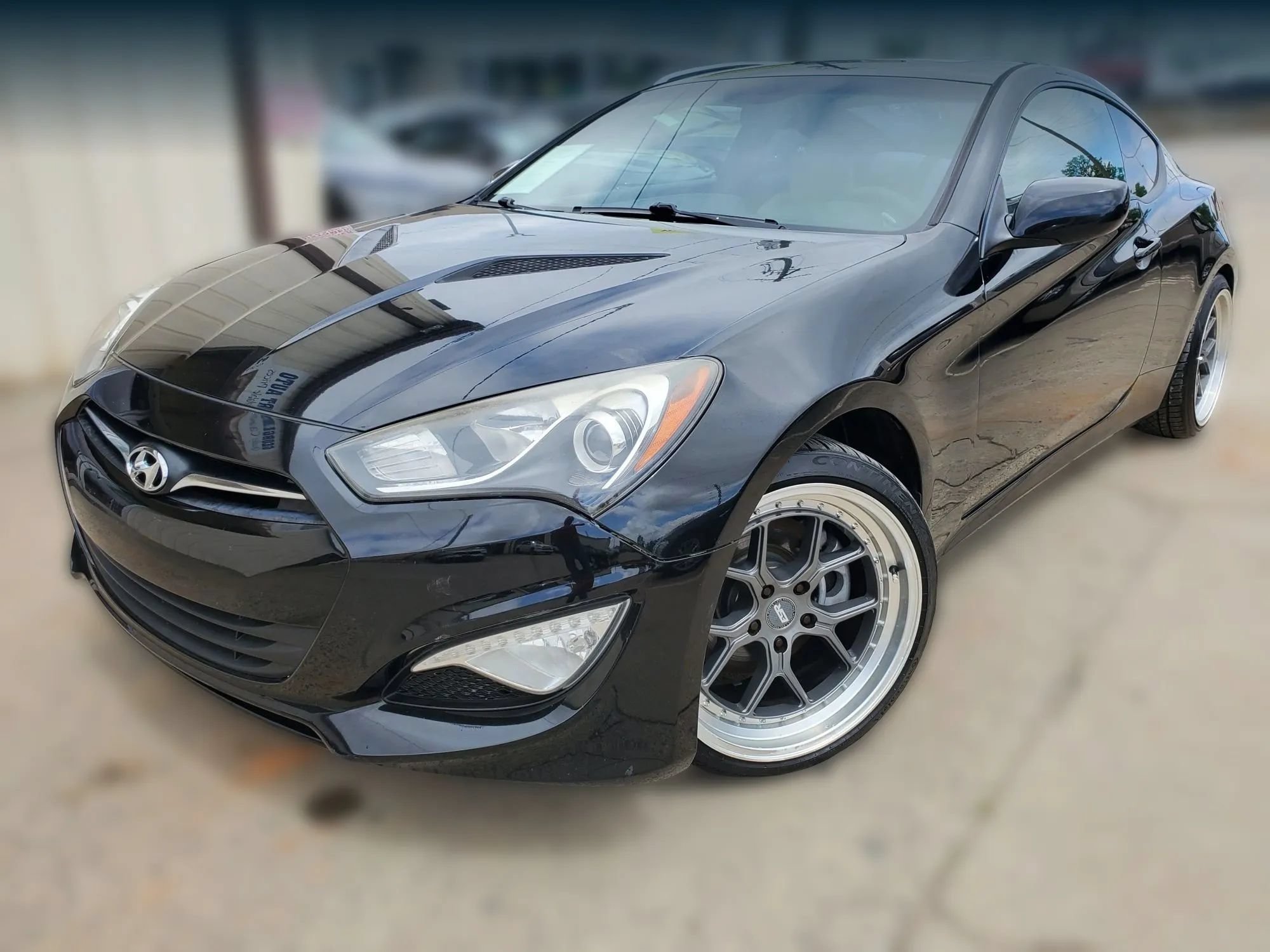 Used 2014 Hyundai Genesis 2.0T RWD image 5