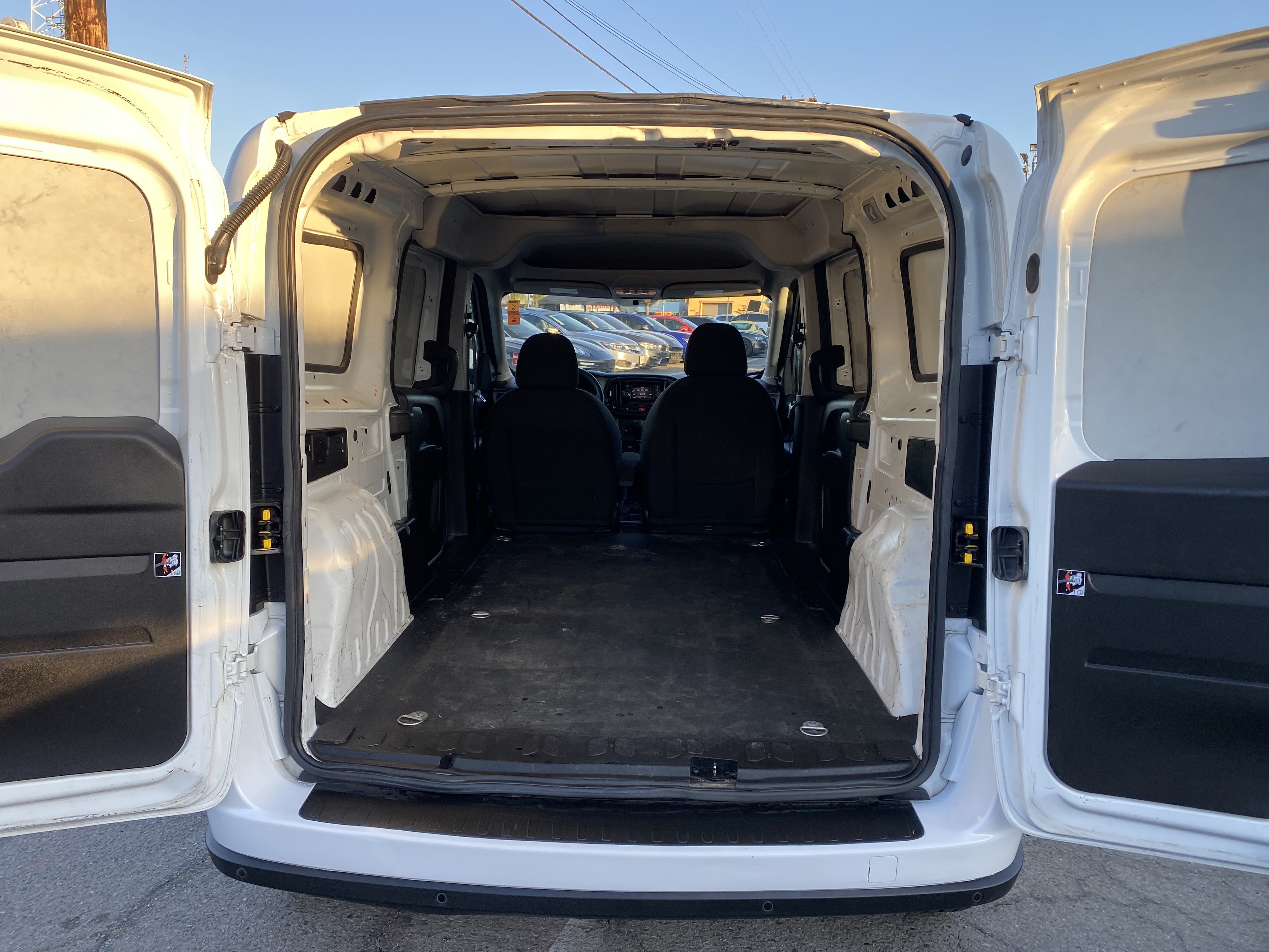 Used 2022 RAM ProMaster City Wagon w/ Lights & Wheels Group FWD image 11