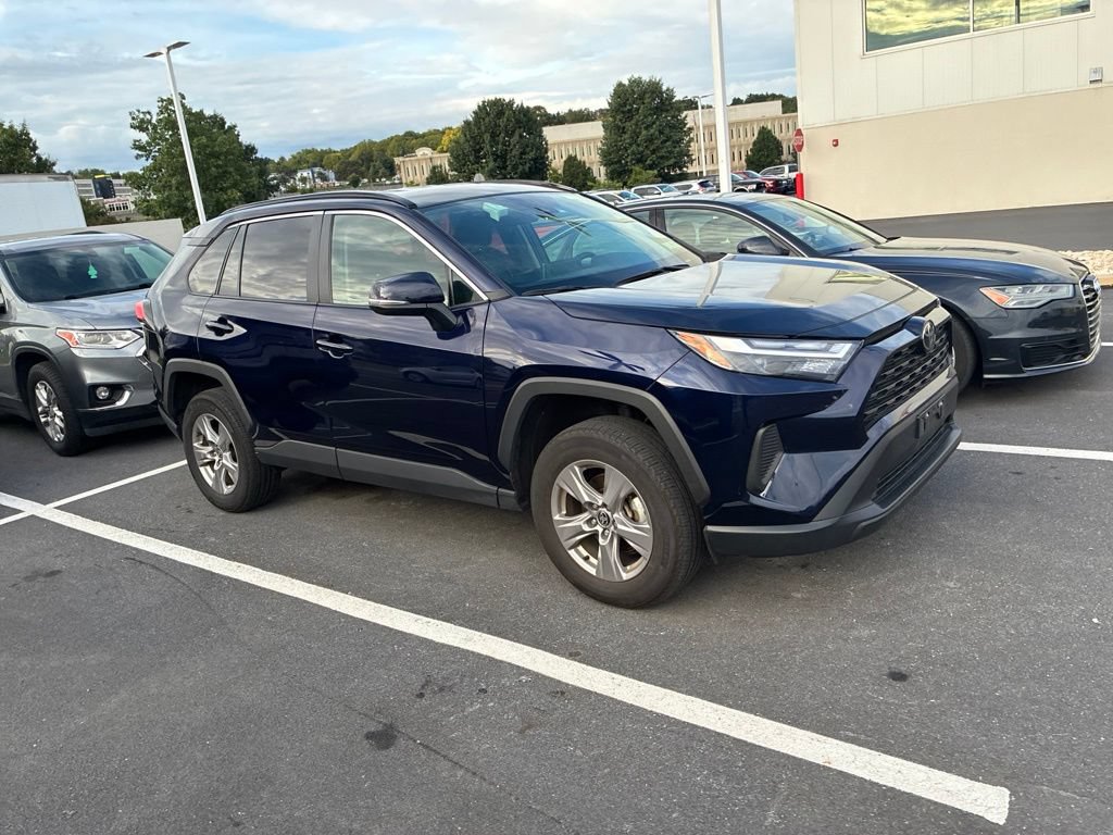 Certified 2025 Toyota RAV4 XLE AWD/4WD image 3