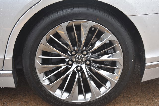 Used 2020 Lexus LS 500 500 Base image 10