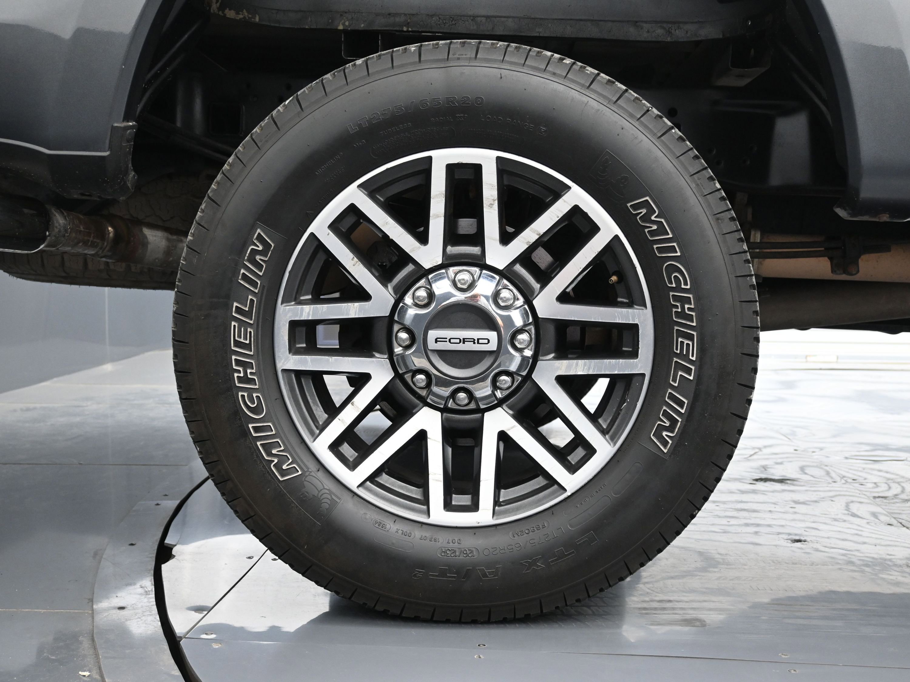 Used 2019 Ford F250 Lariat w/ Lariat Value Package image 18