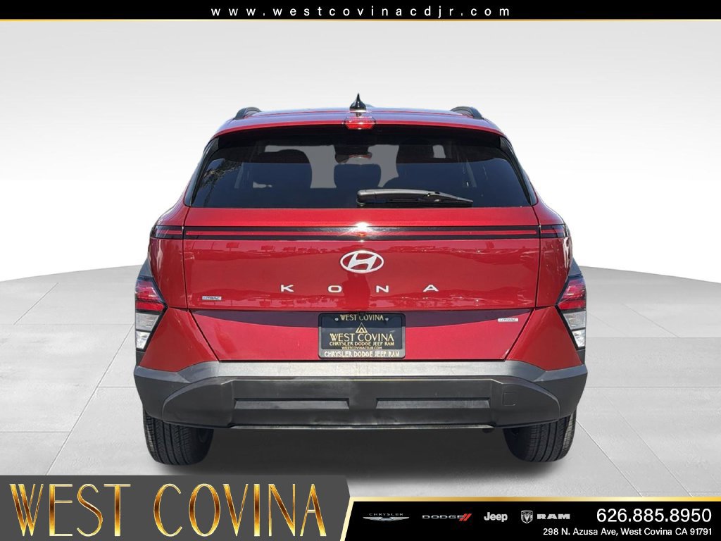 Used 2024 Hyundai Kona SEL AWD/4WD image 8