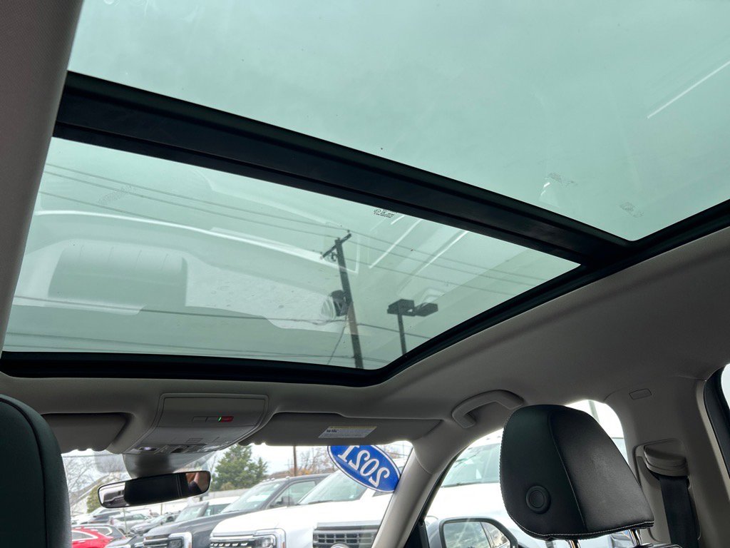 Used 2021 Volkswagen Atlas SEL Premium image 7