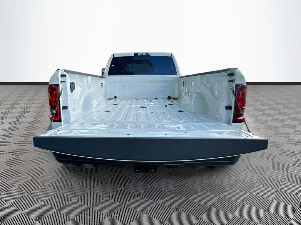 New 2026 RAM 3500 Tradesman AWD/4WD image 28