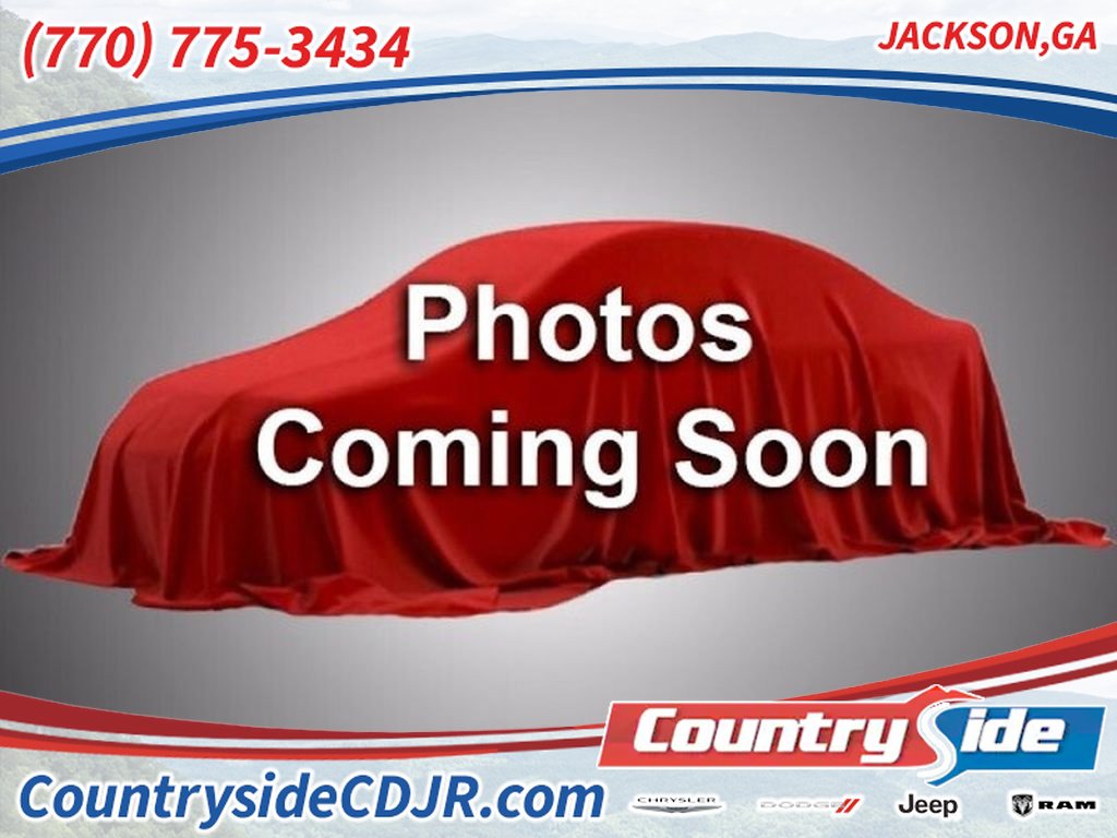 Used 2022 RAM 2500 Tradesman w/ Chrome Appearance Group AWD/4WD image 2