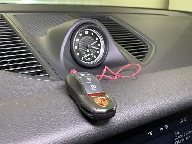 New 2026 Porsche Macan image 46