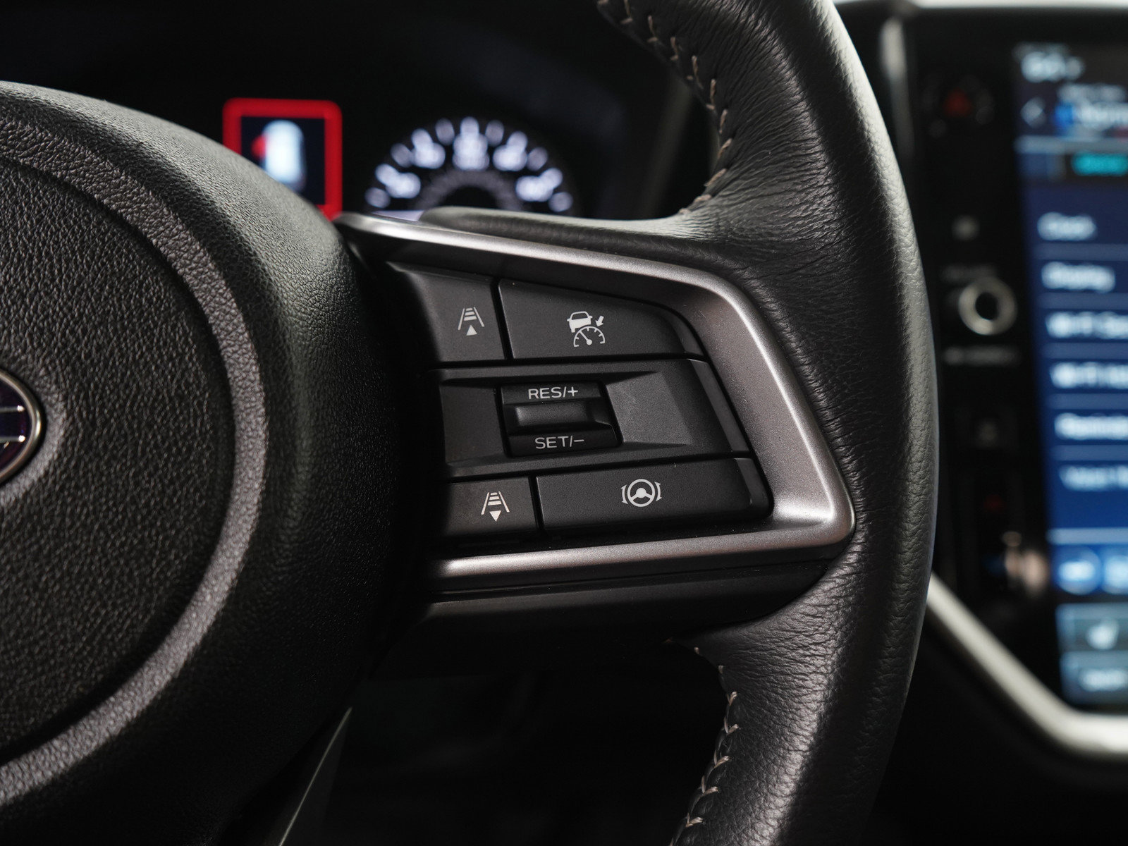 Used 2025 Subaru Ascent Premium image 20