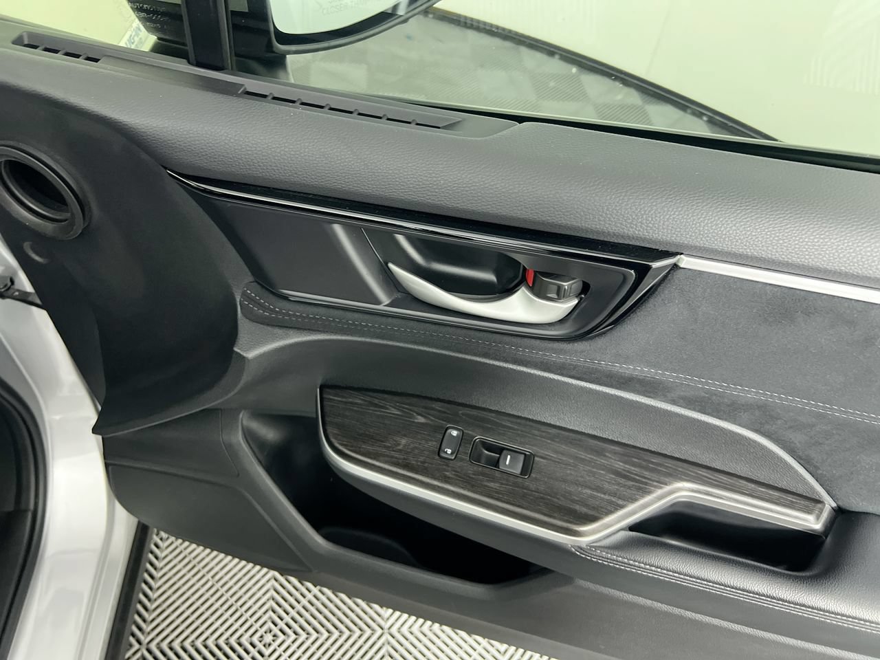 Used 2021 Honda Clarity Touring image 24