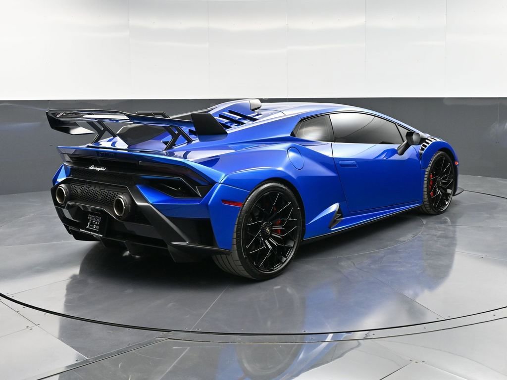 Used 2024 Lamborghini Huracan STO image 8