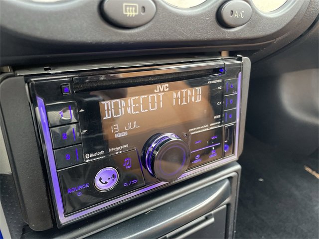 Used 2001 Toyota MR2 image 16