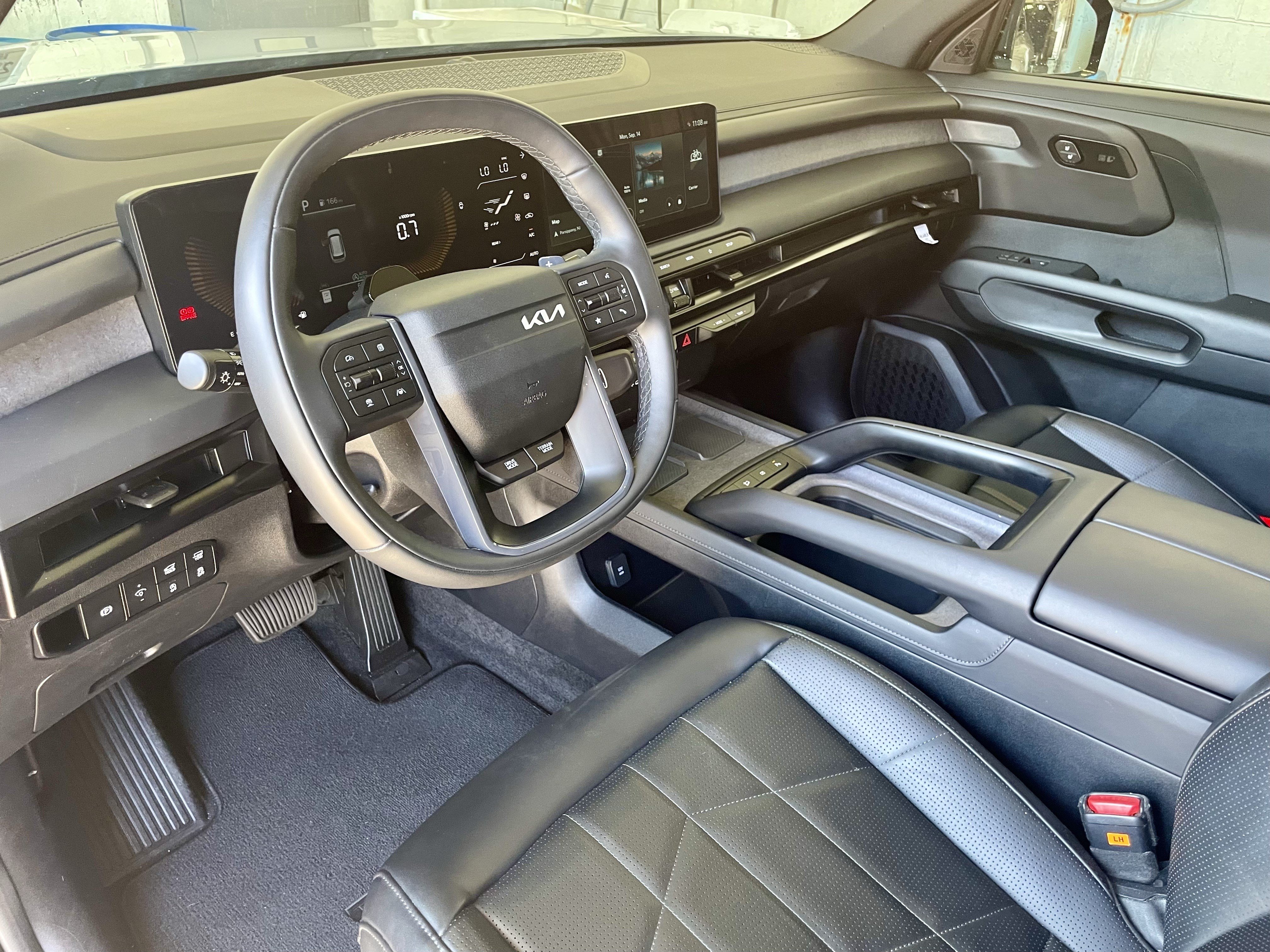 Used 2027 Kia Telluride EX X-Line AWD/4WD image 13