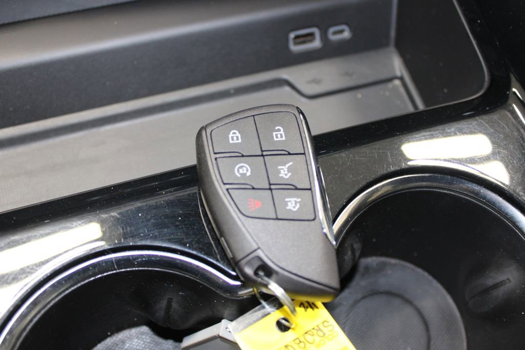 Used 2025 Chevrolet Tahoe Premier AWD/4WD image 59
