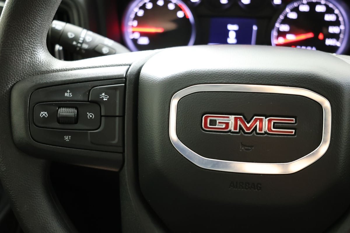 Used 2024 GMC Sierra 2500 Pro w/ Convenience Package AWD/4WD image 21