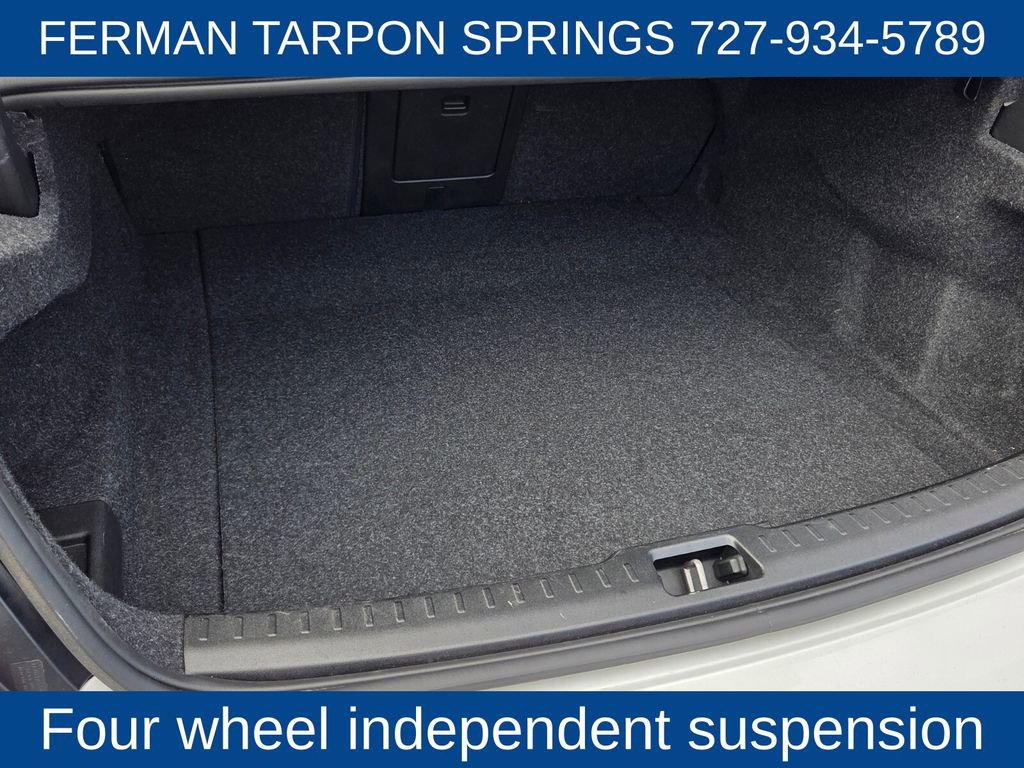 Used 2021 Volvo S60 T5 Inscription image 18