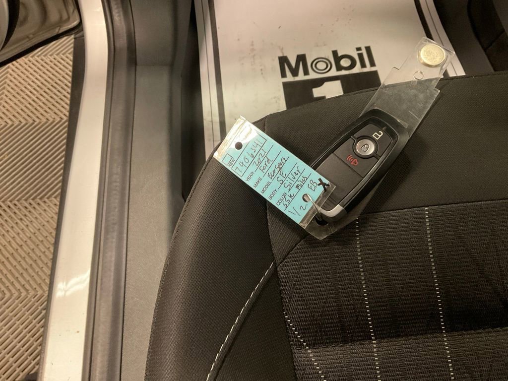 Used 2021 Ford EcoSport SE w/ Interior Protection Package image 24