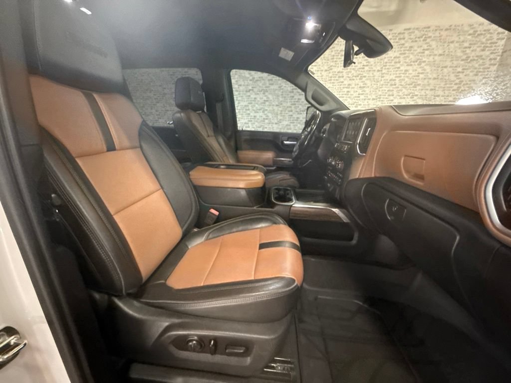Used 2020 Chevrolet Silverado 2500 High Country w/ Z71 Off-Road Package AWD/4WD image 11