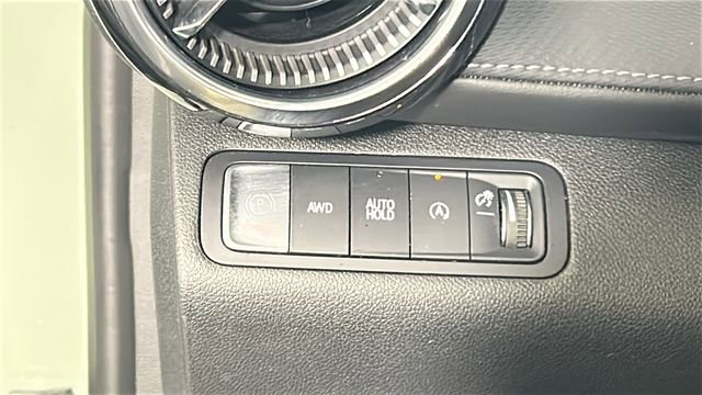 Used 2025 Chevrolet Equinox LT w/ Convenience Package II AWD/4WD image 20