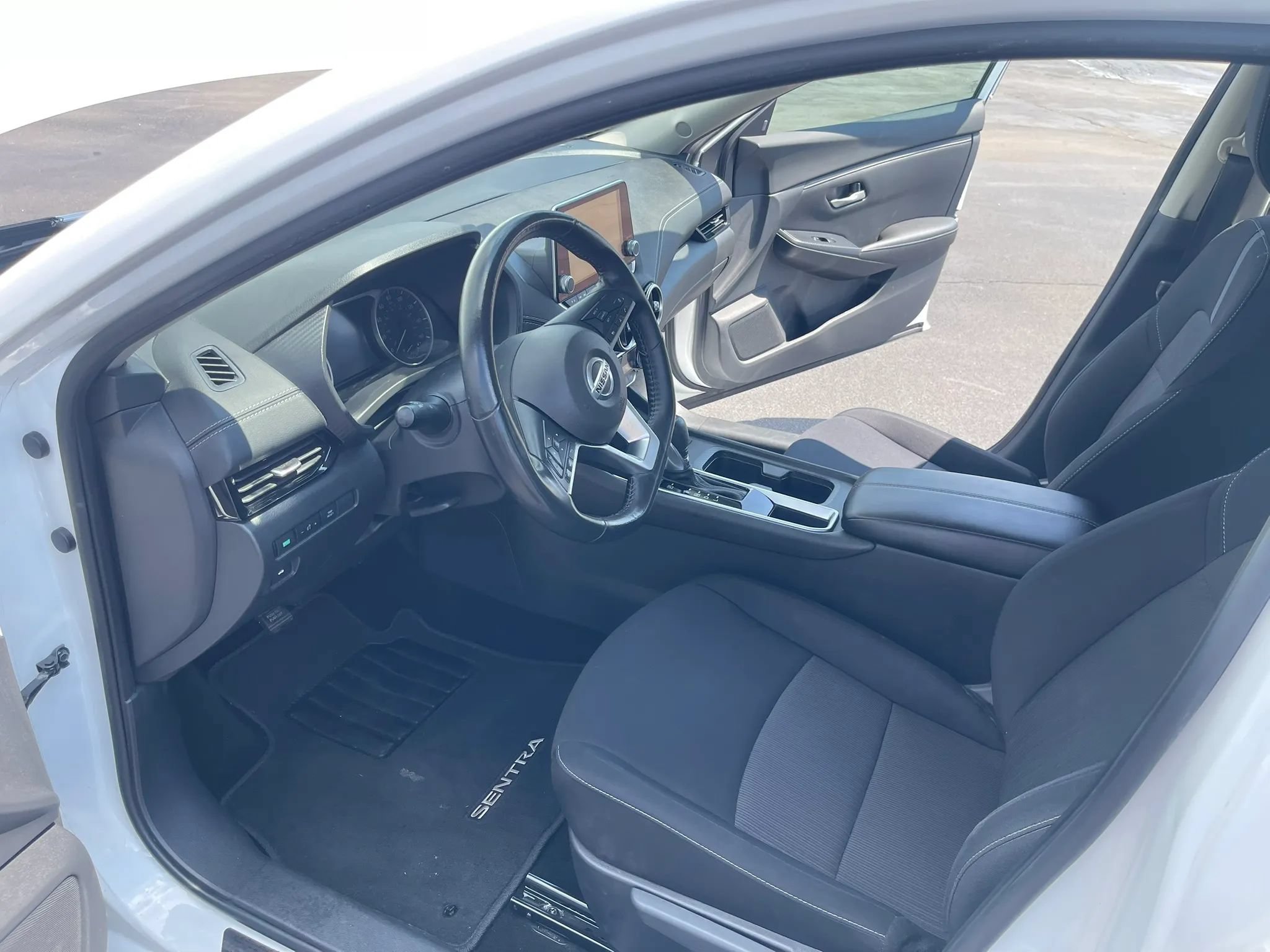 Used 2023 Nissan Sentra SV w/ All-Weather Package FWD image 11