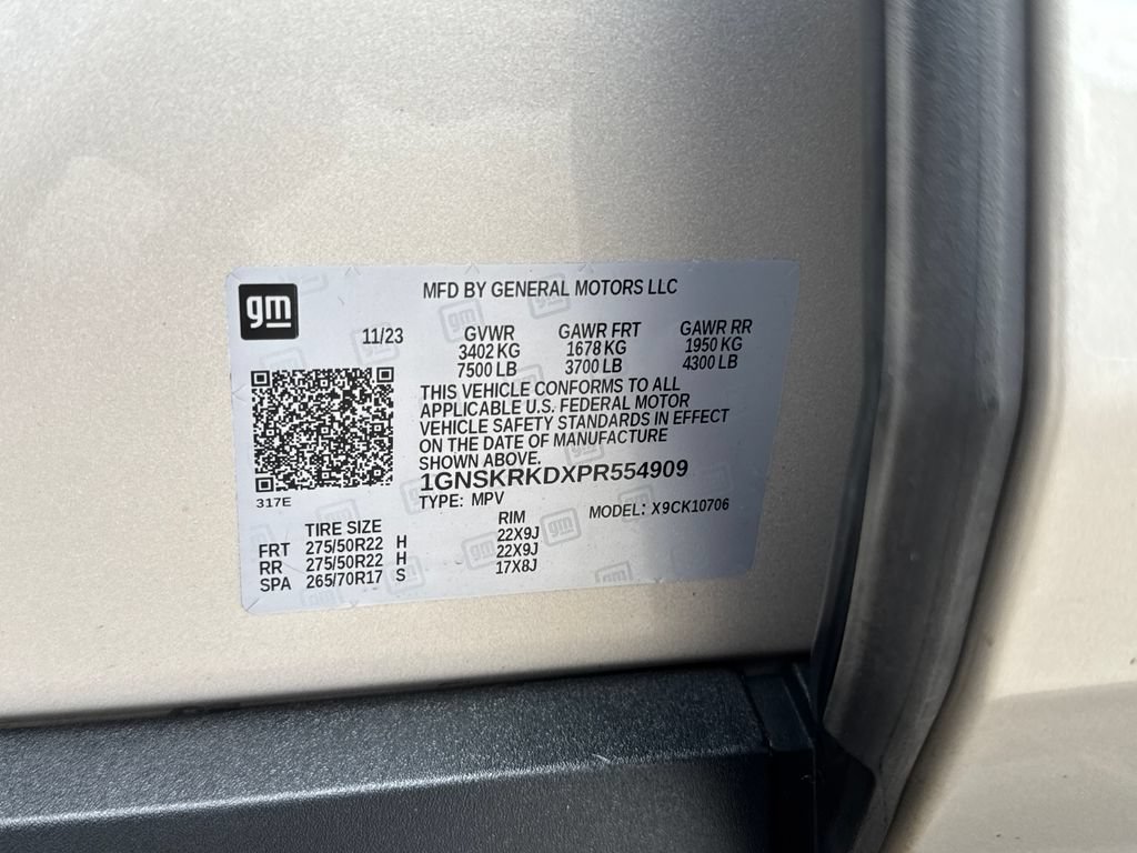 Used 2023 Chevrolet Tahoe RST w/ Luxury Package AWD/4WD image 27